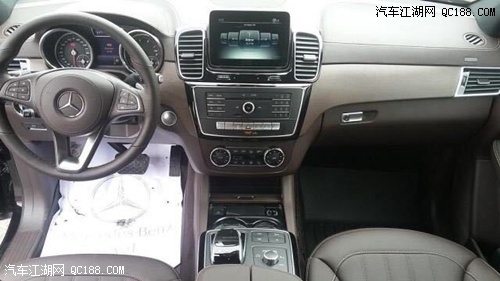 2018款奔驰GLS450加版满配三排七座价格