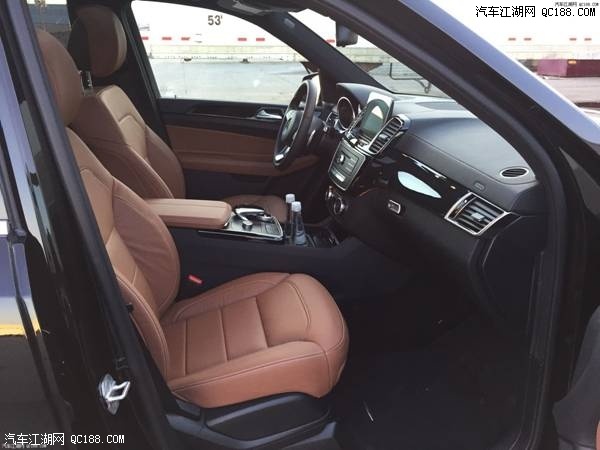 玩转公路和越野 试驾18款奔驰GLS450加版